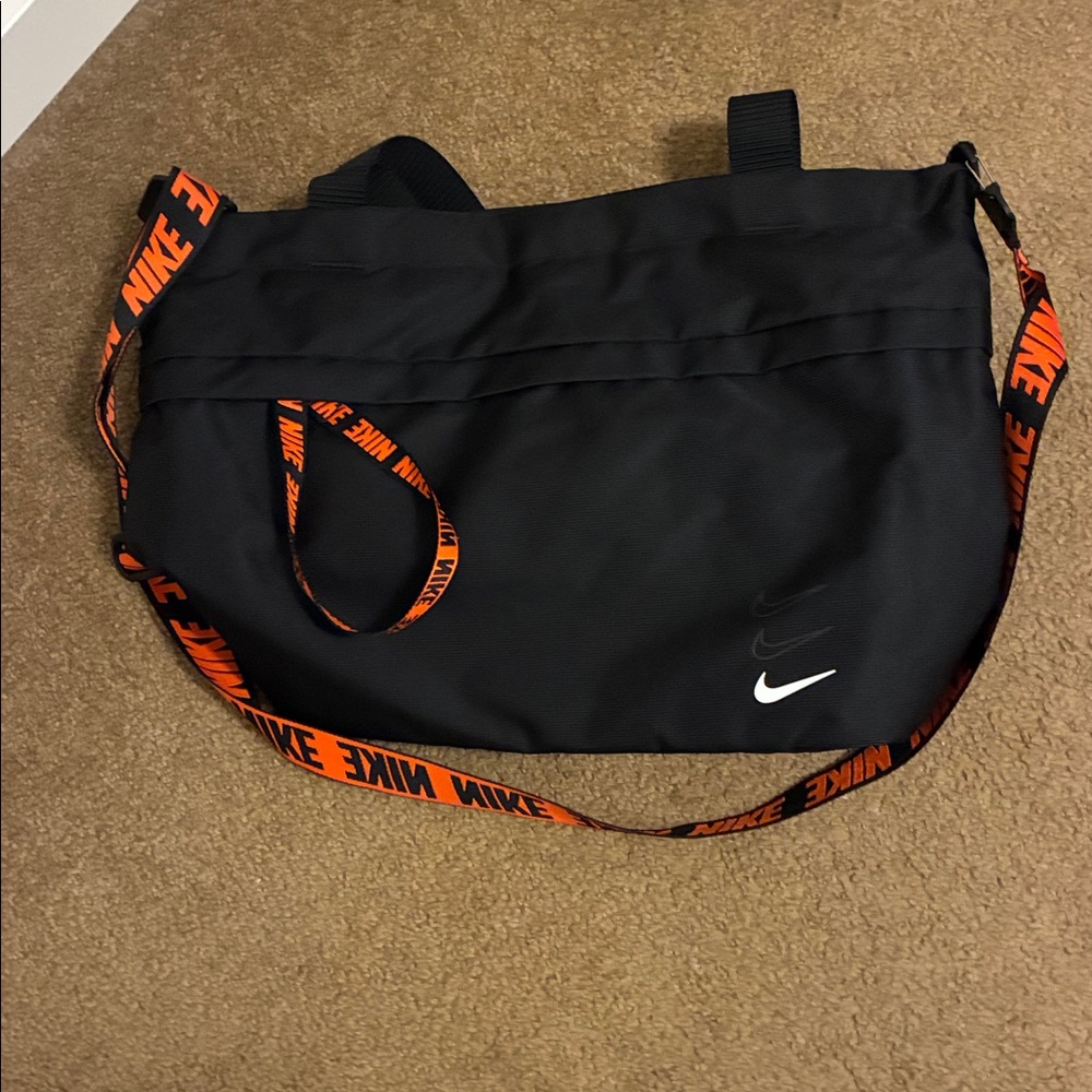 Nike Black Tote with Orange Strap - Picture 4 of 10